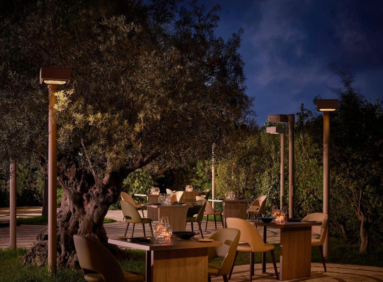 Baia Di Chia Resort Sardinia, Curio Collection By Hilton Exterior foto