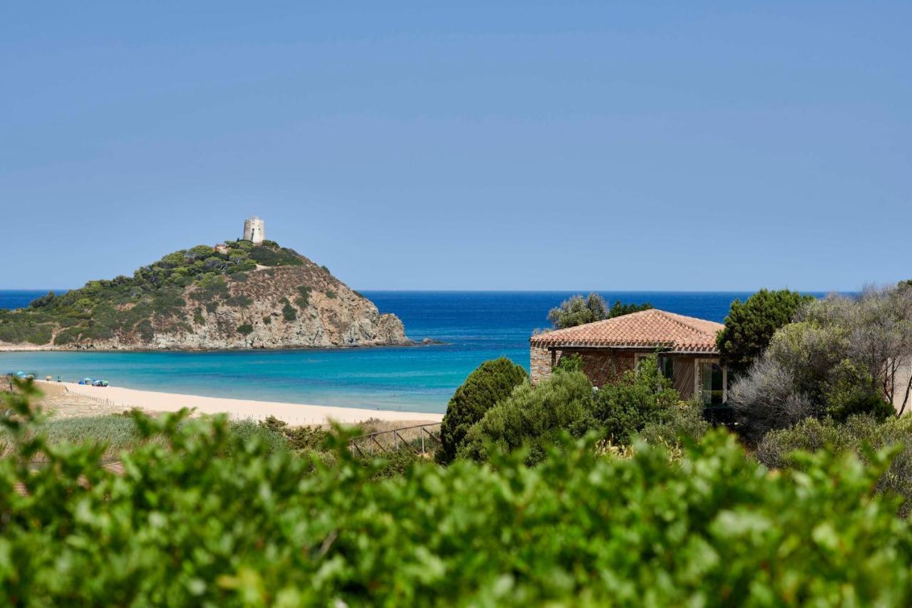 Baia Di Chia Resort Sardinia, Curio Collection By Hilton Exterior foto